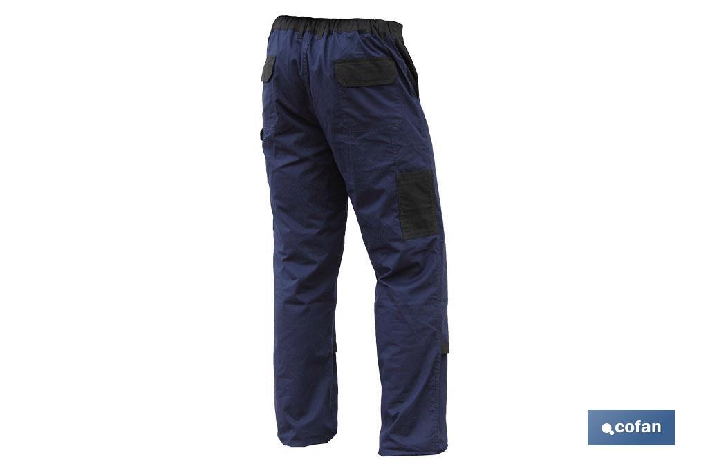 Calças De Trabalho | Flex | Modelo Jano | Slim Fit | Composição 97,76% Algodão e 2,24% Elastano | Cor Azul Marinho/Preto