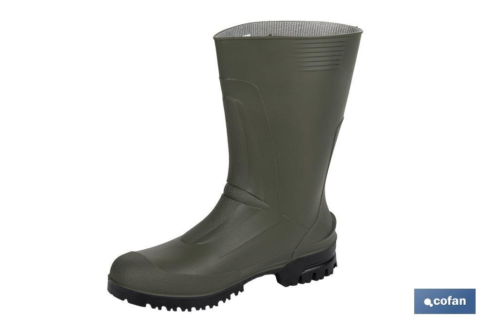 Bota de Agua | Meio Cano | Fabricada PVC | Cor Verde | Sola AntiDerrapante
