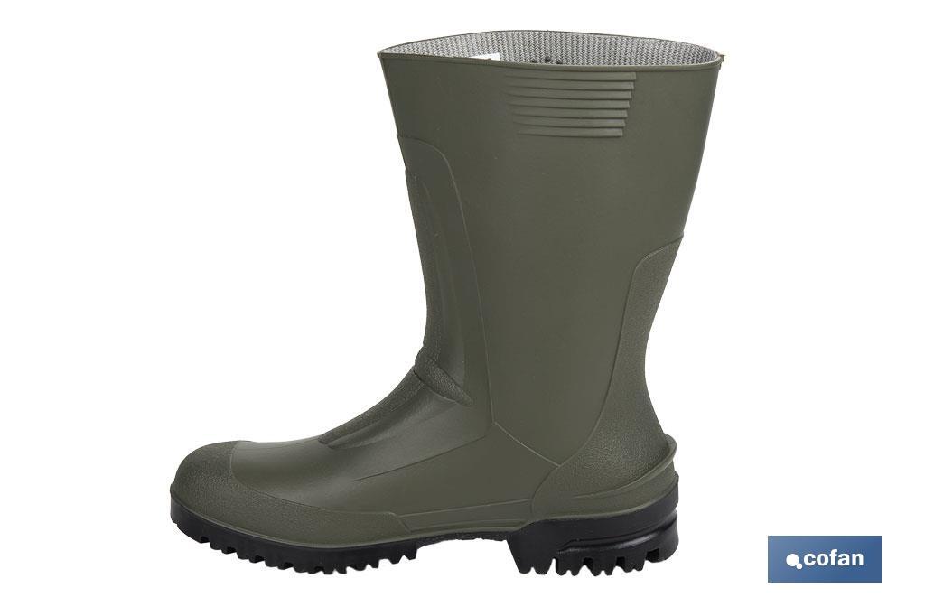 Bota de Agua | Meio Cano | Fabricada PVC | Cor Verde | Sola AntiDerrapante