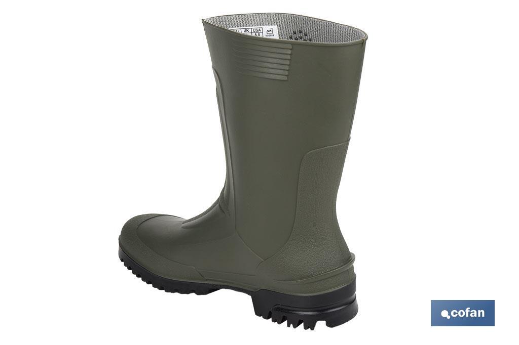 Bota de Agua | Meio Cano | Fabricada PVC | Cor Verde | Sola AntiDerrapante