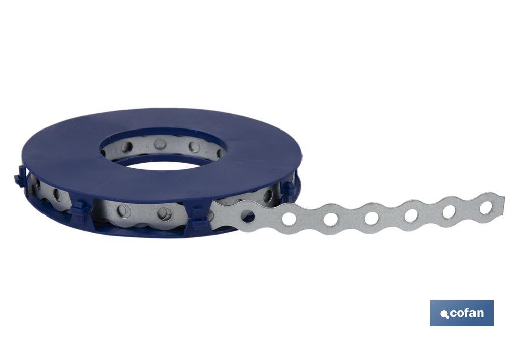 Rolo de fita perfurada de aço galvanizado | Medidas: 17 mm x 0,8 mm x 10 m