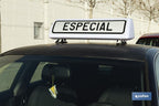 Sinal de aviso de acompanhamento de veículo especial V21 | Material: resina