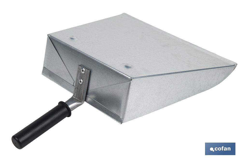 Pá de lixo metálica com cabo curto | Material: chapa galvanizada | Altura total de 7 cm