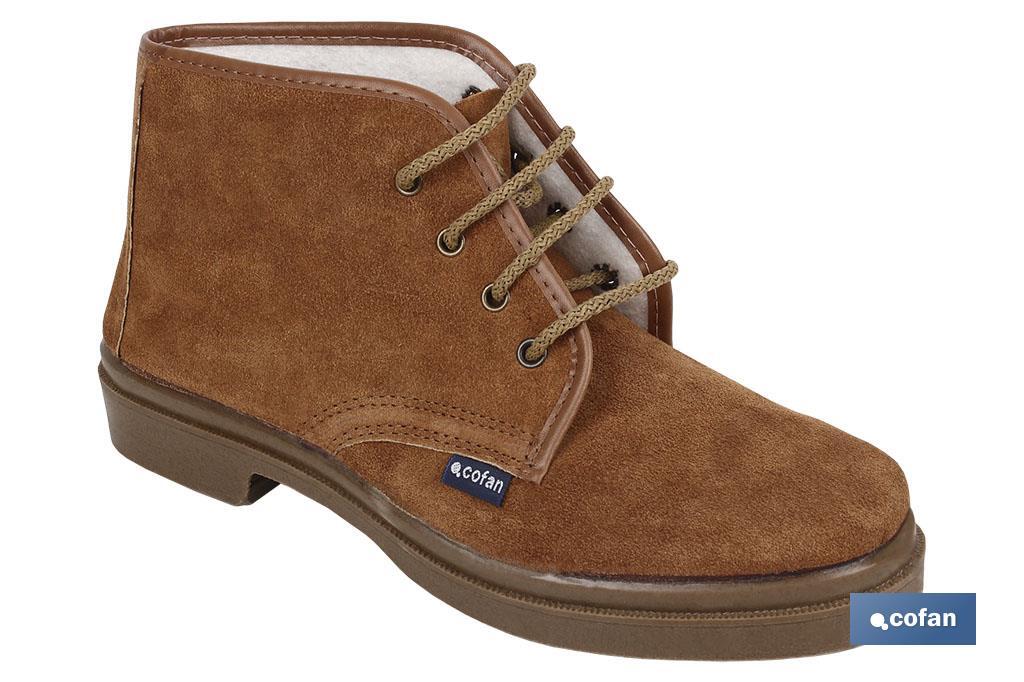 Bota de camurça | Com atacadores | Modelo Delta | Bota de trabalho | Sola de Borracha